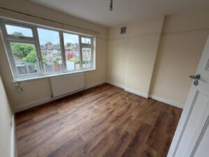 2 Bedroom Flat – Brunswick Park Road, London, N11