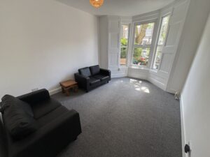1 Bedroom Ground Floor Garden Flat – Evershot Road, Finsbury Park, London N4